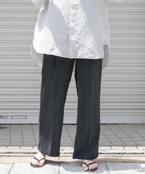 FORK&SPOON(フォークアンドスプーン)の「FORK&SPOON スエードライクパンツ(その他パンツ・レディース・ブラック系その他/ベージュ系その他・2/1)」の7枚目の写真