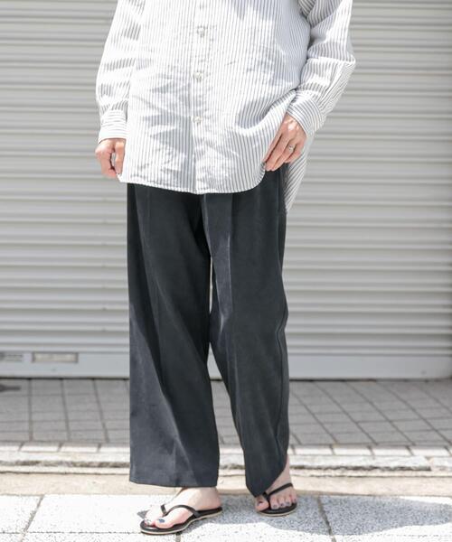 FORK&SPOON(フォークアンドスプーン)の「FORK&SPOON スエードライクパンツ(その他パンツ・レディース・ブラック系その他/ベージュ系その他・2/1)」の8枚目の写真