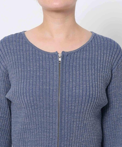 mysty woman（ミスティウーマン）の「ダブルジップラメニットカーディガン 575265（カーディガン/ボレロ・レディース・アイボリー/ピンクベージュ/グレイッシュブルー/ブラック・FREE）」の12枚目の写真