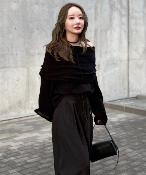 LAULEN(ローレン)の「loose nuance off shoulder knit /ルーズニュアンスオフショルニットプルオーバー(ニット/セーター・レディース・アイボリー/ブラック/レッド・FREE)」の18枚目の写真