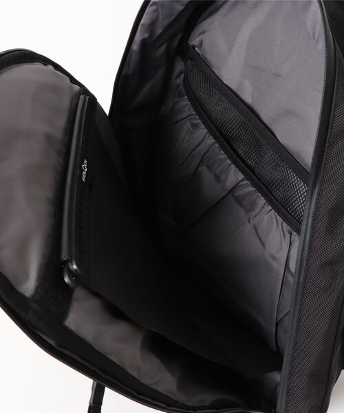 CHROME(クローム)の「CHROME/クローム バックパック AXCEL DAYPACK MD アクセル デイパック ミディアム BJ019BK(バックパック/リュック・メンズ・ブラック・FREE)」の4枚目の写真