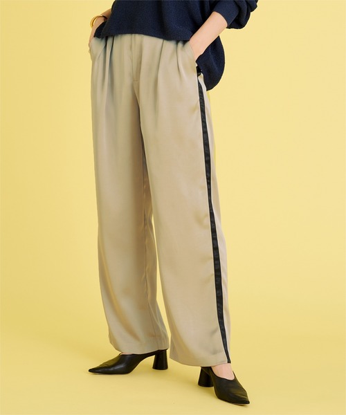 UR'S（ユアーズ）の「サテンラインワイドパンツ（その他パンツ・レディース・ブラック/ベージュ・S/M/L）」の18枚目の写真