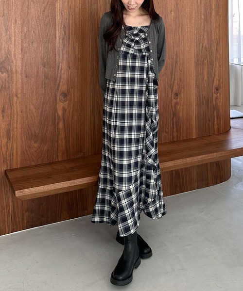 archives（アルシーヴ）の「’チェックアソートラッフルキャミワンピース’（ワンピース・レディース・ブラック/ブラウン/ネイビー・MEDIUM）」の14枚目の写真