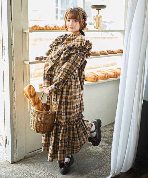 kutir（クティール）の「【クティールとレトロ】リボンビスチェSET