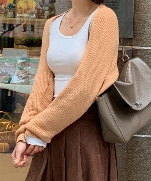 Teem Store(チームストア)の「ショート丈ニットカーディガン ボレロ(カーディガン/ボレロ・レディース・ベージュ/アイボリー/ブラック/グリーン/グレー・F)」の7枚目の写真