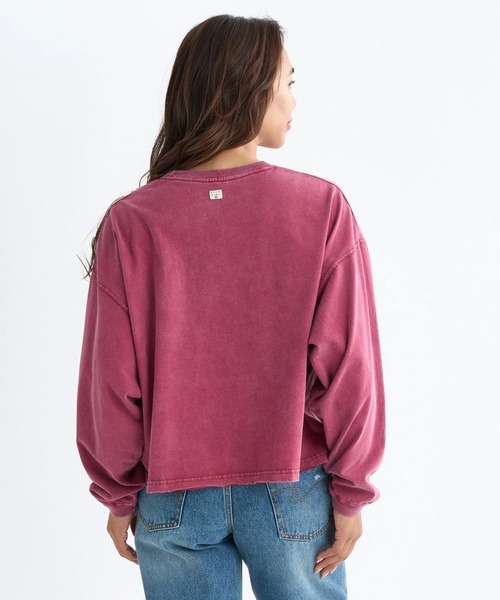 BILLABONG(ビラボン)の「BILLABONG レディース DESERT WANDERING LS ロンT 【WIDE LOOSE CROPPED】【2025年秋冬モデル】/ビラボンクロップド丈フロントプリント長袖ロンT(Tシャツ/カットソー・レディース・アイボリー/バーガンディー/オフホワイト・MEDIUM/LARGE)」の11枚目の写真