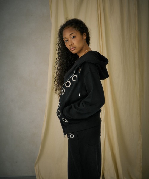 セール】EYELET ZIP HOODIE（パーカー）｜FTW（エフティダブリュー）の