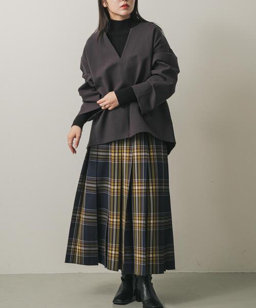 SENSE OF PLACE by URBAN RESEARCH（センスオブプレイスバイアーバンリサーチ）の「スキッパールーズトップ（その他トップス・レディース・アイボリー/キャメル/チャコールグレー・ONE）」の2枚目の写真