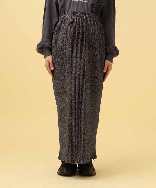 LEPSIM（レプシィム）の「【産前・産後対応】マタニティ／アソートプリーツスカート　595334（マタニティウェア/グッズ・レディース・ホワイト系その他/ブラック/レオパード/ドット・FREE）」の6枚目の写真