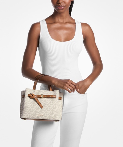 MICHAEL KORS(マイケルコース)の「EMILIA サッチェル スモール - MKシグネチャー(ハンドバッグ・レディース・ホワイト系その他・FREE)」の2枚目の写真