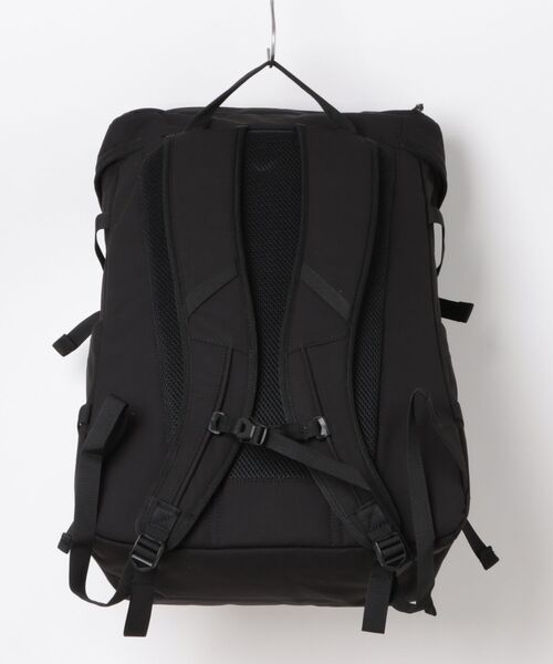 WILD THINGS(ワイルドシングス)の「WILDTHINGS バックパック 30L(バックパック/リュック・メンズ・ブラック/グレー/ベージュ・FREE)」の11枚目の写真
