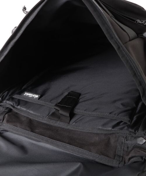 WILD THINGS(ワイルドシングス)の「WILDTHINGS バックパック 30L(バックパック/リュック・メンズ・ブラック/グレー/ベージュ・FREE)」の13枚目の写真