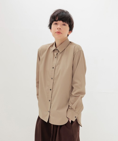 DRESSLAVE(ドレスレイブ)の「just fit shirts(ジャストフィットシャツ)(シャツ/ブラウス・レディース・ベージュ/ブルー・38)」の3枚目の写真