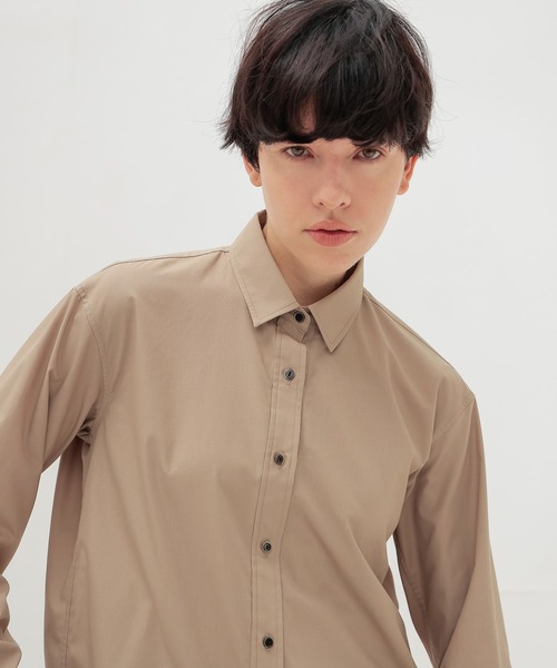 DRESSLAVE(ドレスレイブ)の「just fit shirts(ジャストフィットシャツ)(シャツ/ブラウス・レディース・ベージュ/ブルー・38)」の6枚目の写真