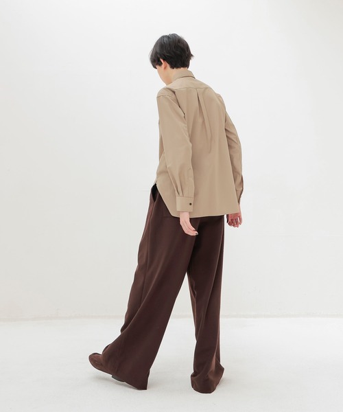 DRESSLAVE(ドレスレイブ)の「just fit shirts(ジャストフィットシャツ)(シャツ/ブラウス・レディース・ベージュ/ブルー・38)」の11枚目の写真