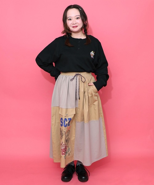 ScoLar（スカラー）の「153652：レトロ異素材バイカラーワークスカート（スカート・レディース・カーキ/ブラック/ベージュ・M）」の14枚目の写真