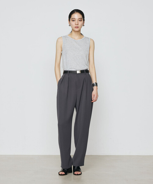 Gabardine K.T（ギャバジンケーティー）の「ラメテレコ タンクトップ（Tシャツ/カットソー・レディース・ベージュ/チャコールグレー/ライトグレー・9号/11号）」の4枚目の写真