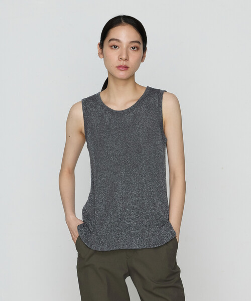 Gabardine K.T（ギャバジンケーティー）の「ラメテレコ タンクトップ（Tシャツ/カットソー・レディース・ベージュ/チャコールグレー/ライトグレー・9号/11号）」の8枚目の写真