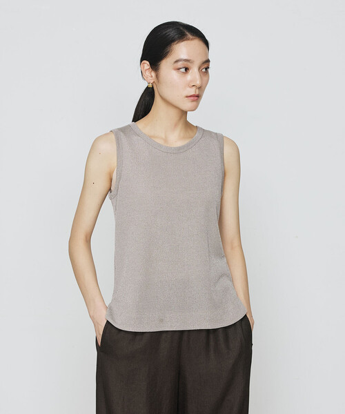 Gabardine K.T（ギャバジンケーティー）の「ラメテレコ タンクトップ（Tシャツ/カットソー・レディース・ベージュ/チャコールグレー/ライトグレー・9号/11号）」の10枚目の写真