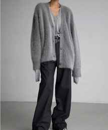 Dolce Fiora（ドルチェフィオラ）の「薄手で着ぶくれしにくいので肌寒い日の羽織にも、手触り感が気持ちいいつい触りたくなるシャギー二ットカーディガン（カーディガン/ボレロ）」