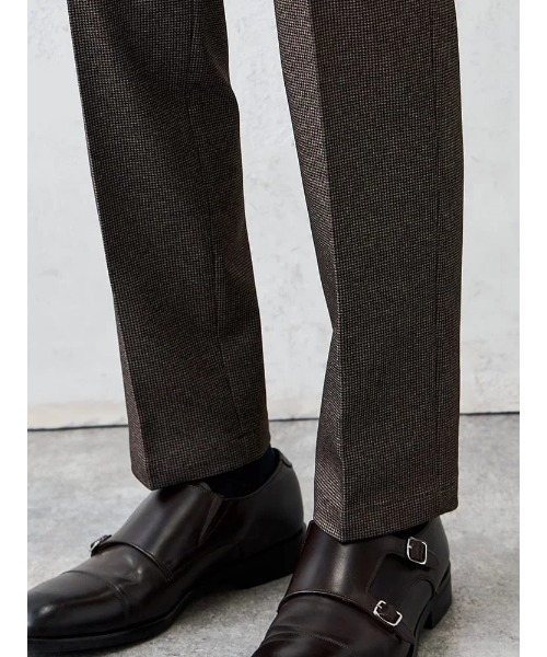 TRANS CONTINENTS（トランスコンチネンツ）の「TRANS CONTINENTS　デレガント　プリントジャージパンツ　千鳥　ベージュ（スラックス・メンズ・ベージュ・S/M/L/LL）」の8枚目の写真