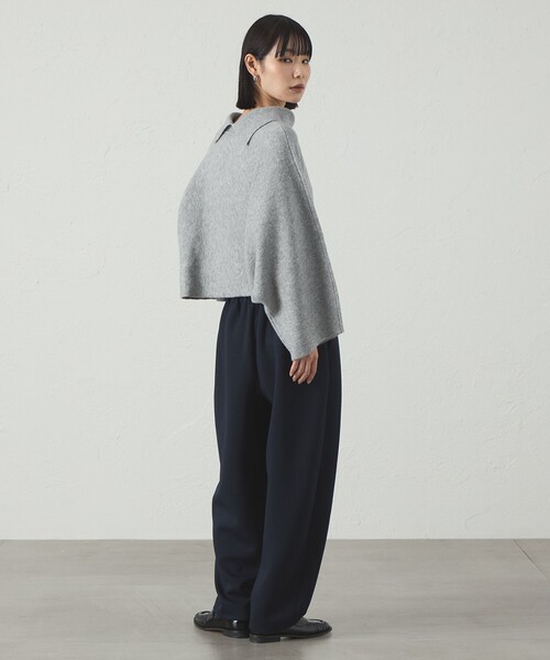 CAST:（キャストコロン）の「【着回し抜群】2WAYニットポンチョ（ニット/セーター・レディース・オフホワイト/グレー/ネイビー・M）」の5枚目の写真