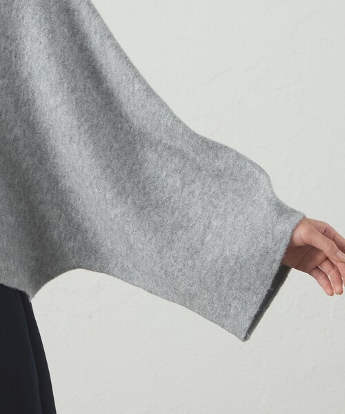 CAST:（キャストコロン）の「【着回し抜群】2WAYニットポンチョ（ニット/セーター・レディース・オフホワイト/グレー/ネイビー・M）」の12枚目の写真