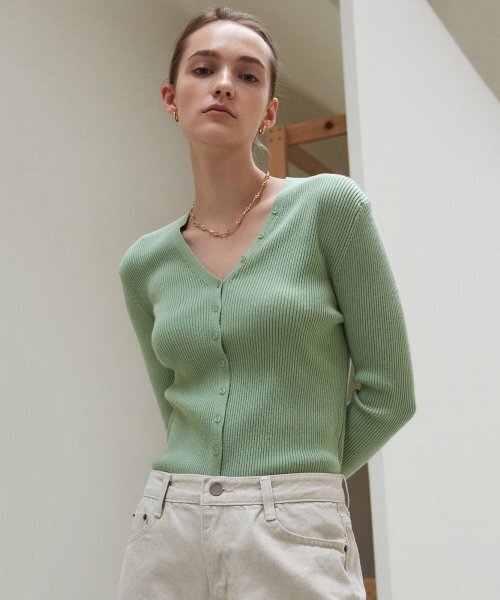 NICK&NICOLE(ニックアンドニコール)の「BUTTON SLIM KNIT CARDIGAN_MINT(カーディガン/ボレロ・レディース・その他・FREE)」の3枚目の写真