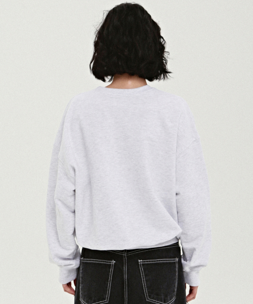 NICK&NICOLE(ニックアンドニコール)の「NICOLE BUTTERFLY QUALITY SWEATSHIRT_MELANGE SILVER(スウェット・レディース・その他・FREE)」の3枚目の写真