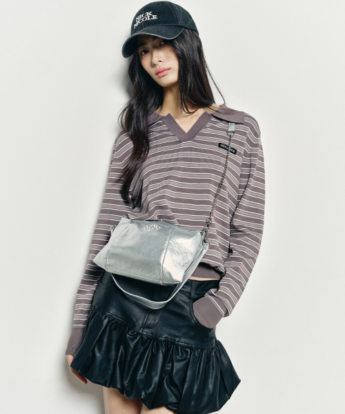 NICK&NICOLE(ニックアンドニコール)の「NICOLE SQUARE SHOULDER MINI CHAIN BAG_SILVER(ショルダーバッグ・レディース・その他・FREE)」の4枚目の写真