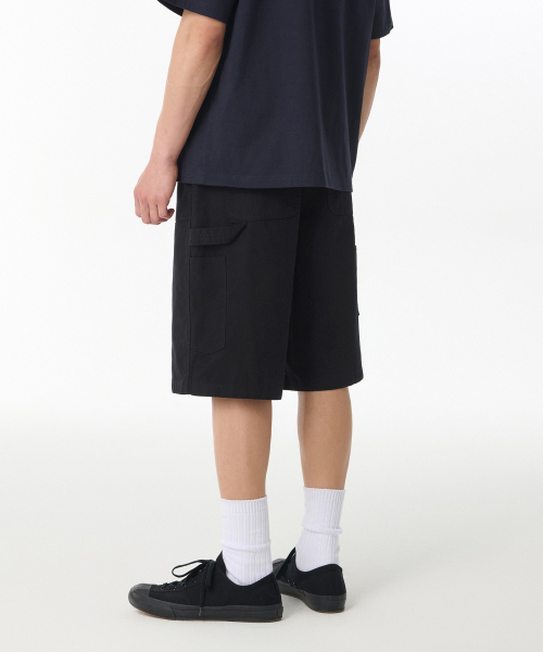 MUSINSA STANDARD（ムシンサスタンダード）の「キャンバスダブルニーカーペンターバermudaパンツ[ブラック]（その他パンツ・メンズ・その他・36/34/32/30/31/33/29/28/40/38/42/26/27）」の2枚目の写真