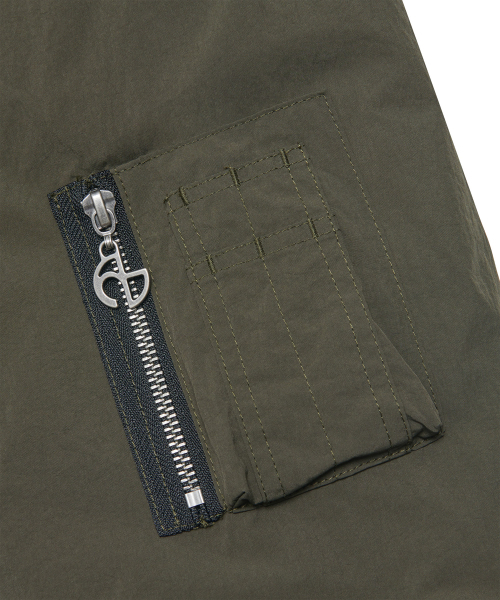 NOMANUAL(NOMANUAL)の「R.V THINSULATED MA-1 - DEEP KHAKI(ブルゾン・レディース・その他・SMALL/MEDIUM/LARGE)」の8枚目の写真