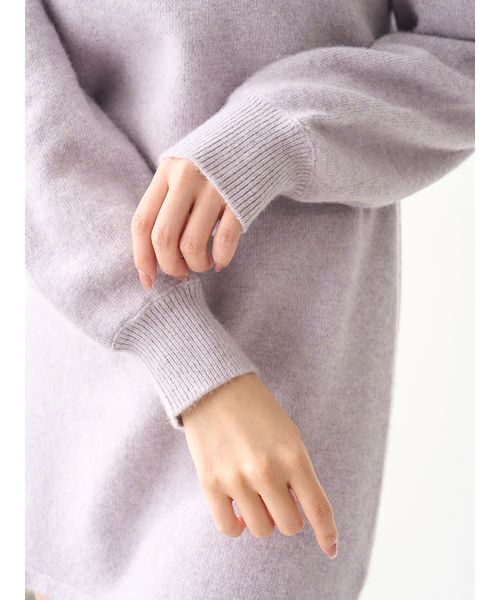 SNIDEL（スナイデル）の「シースルーショルダーニットワンピース（ワンピース・レディース・アイボリー/ラベンダー/ダークブラウン・F）」の14枚目の写真