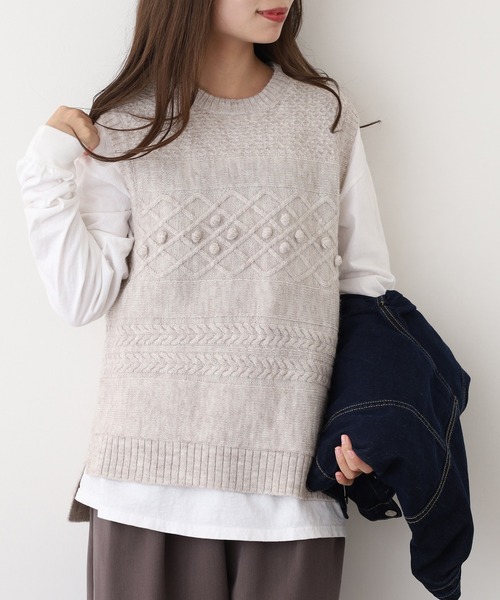 BRODIAEA（ブローディア）の「BRODIAEA イタリア糸ポップコーン編みニットベスト（ベスト・レディース・グレイッシュベージュ/グレー/ブラック・40）」の13枚目の写真