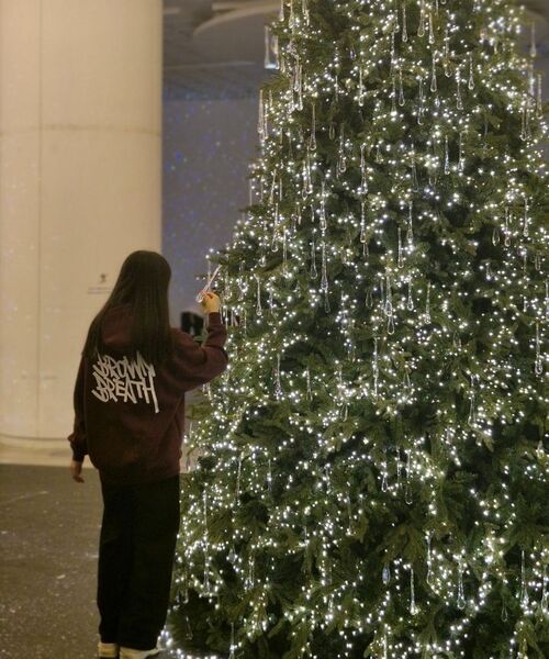 BROWNBREATH(ブラウンブレス)の「TAG OG HOODIE - BURGUNDY(パーカー・レディース・その他・LARGE/MEDIUM/SMALL/X-LARGE/2XL)」の21枚目の写真