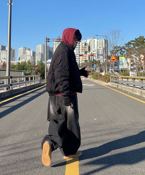 BROWNBREATH(ブラウンブレス)の「TAG OG HOODIE - BURGUNDY(パーカー・レディース・その他・LARGE/MEDIUM/SMALL/X-LARGE/2XL)」の5枚目の写真