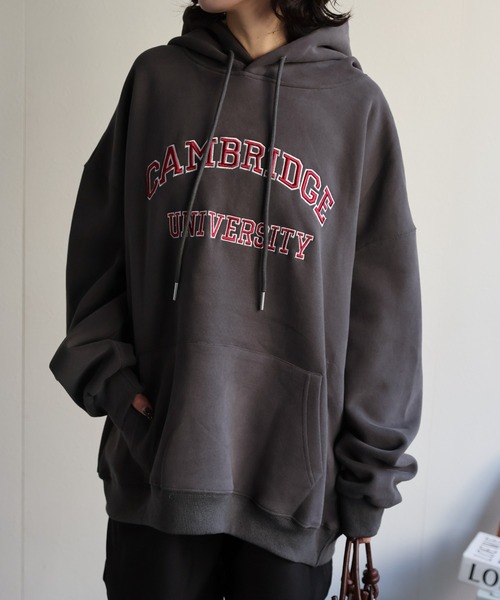 sakishimatokyo（サキシマトーキョー）の「ビッグシルエット刺繍ロゴパーカー/フーディー（パーカー・レディース・グレー/ブルー/チャコール/ネイビー・FREE）」の7枚目の写真