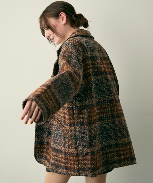 Lunea(ルネア)の「チェックテーラードジャケット(テーラードジャケット・レディース・ブラウン/ネイビー・FREE)」の2枚目の写真