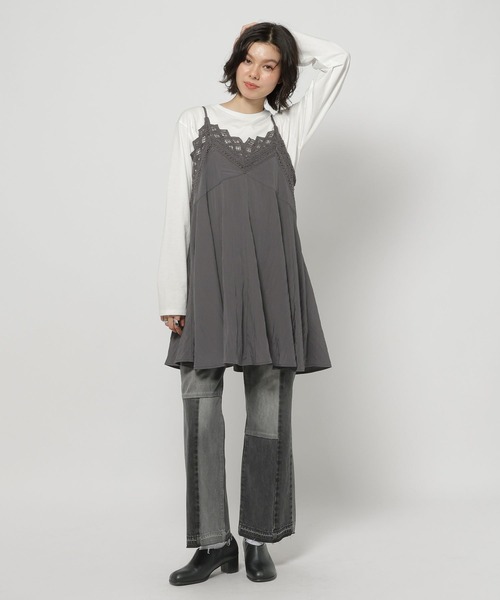 niko and...（ニコアンド）の「バテンレースフレアキャミワンピース（ワンピース・レディース・ダークブルー/チャコール/ナチュラル・FREE）」の11枚目の写真