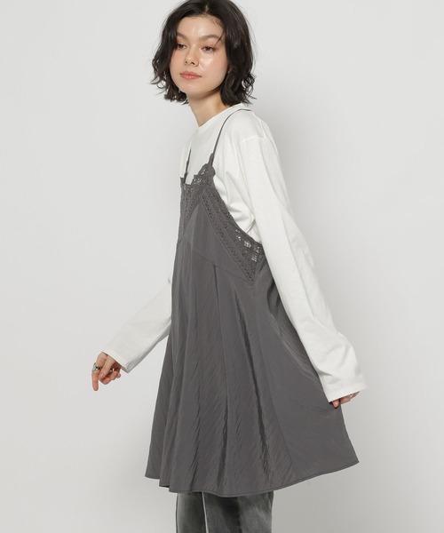 niko and...（ニコアンド）の「バテンレースフレアキャミワンピース（ワンピース・レディース・ダークブルー/チャコール/ナチュラル・FREE）」の13枚目の写真