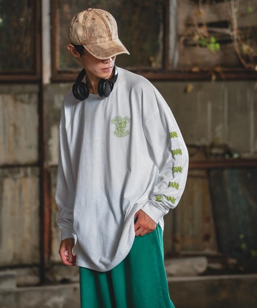 En serio TOKYO(エンソリオトーキョー)の「【SIDEWAYSTANCE】リーフ長袖Tシャツ(Tシャツ/カットソー・メンズ・パープル/ブラック系1/ホワイト系1/グレー系/イエロー系・MEDIUM/X-LARGE/LARGE/SMALL)」の9枚目の写真