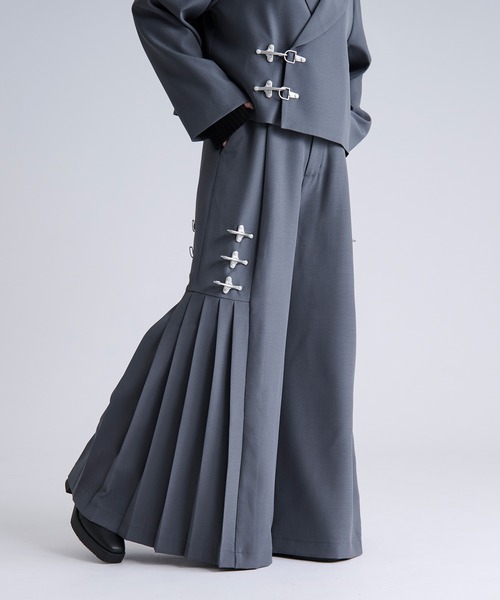 Ellno Loset(エルノロゼット)の「2WAYファイヤーマンバックルワイドパンツ/SETUP対応(その他パンツ・メンズ・ブラック/ブルーグレー/チャコールグレー・X-SMALL/SMALL/MEDIUM/LARGE)」の3枚目の写真