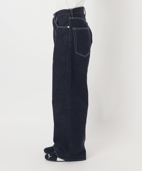 FRAMeWORK（フレームワーク）の「ルーズストレートデニムパンツ（デニムパンツ・レディース・ネイビー/ホワイト・36/38/40）」の22枚目の写真