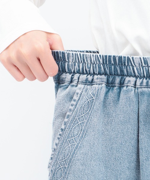 チチカカ(チチカカ)の「ライトオンスデザインステッチパンツ(その他パンツ・レディース・ライトブルー/ブラック・FREE)」の15枚目の写真