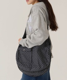 TINA：JOJUN（ティーナジョジュン）の「マチ付き ビッグ ショルダーバッグ TINA：JOJUN（ショルダーバッグ）」