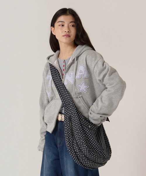 TINA:JOJUN(ティーナジョジュン)の「マチ付き ビッグ ショルダーバッグ TINA:JOJUN(ショルダーバッグ・レディース・ブラック/ピンク・F)」の8枚目の写真