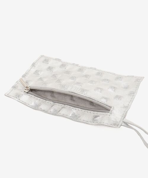 le.coeur blanc(ルクールブラン)の「MILLELA FIRENZE エンボス加工ミニトート(トートバッグ・レディース・シルバー・FREE)」の16枚目の写真