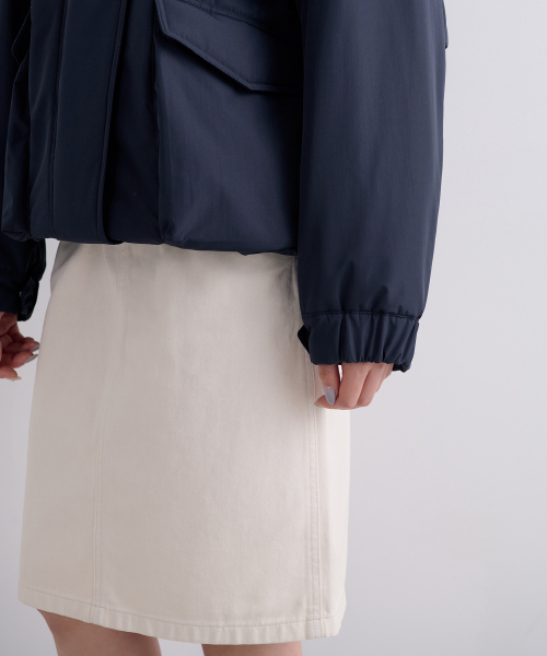 MUSINSA STANDARD WOMAN（ムシンサスタンダードウーマン）の「ウィメンズフェイクシアリングカラー パディングジャケット [ネイビー/クリーム]（ダウンジャケット/コート・レディース・その他・SMALL/MEDIUM/LARGE/X-SMALL）」の7枚目の写真