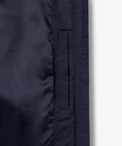 MUSINSA STANDARD WOMAN（ムシンサスタンダードウーマン）の「ウィメンズフェイクシアリングカラー パディングジャケット [ネイビー/クリーム]（ダウンジャケット/コート・レディース・その他・SMALL/MEDIUM/LARGE/X-SMALL）」の8枚目の写真