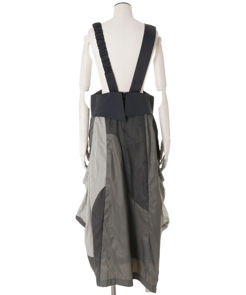 UN3D.（アンスリード）の「WAVE PATCHWORK JUMPER SKIRT / ウェーブパッチワークジャンパースカート（ジャンパースカート・レディース・ブラック/ベージュ/グレー・38/36）」の16枚目の写真